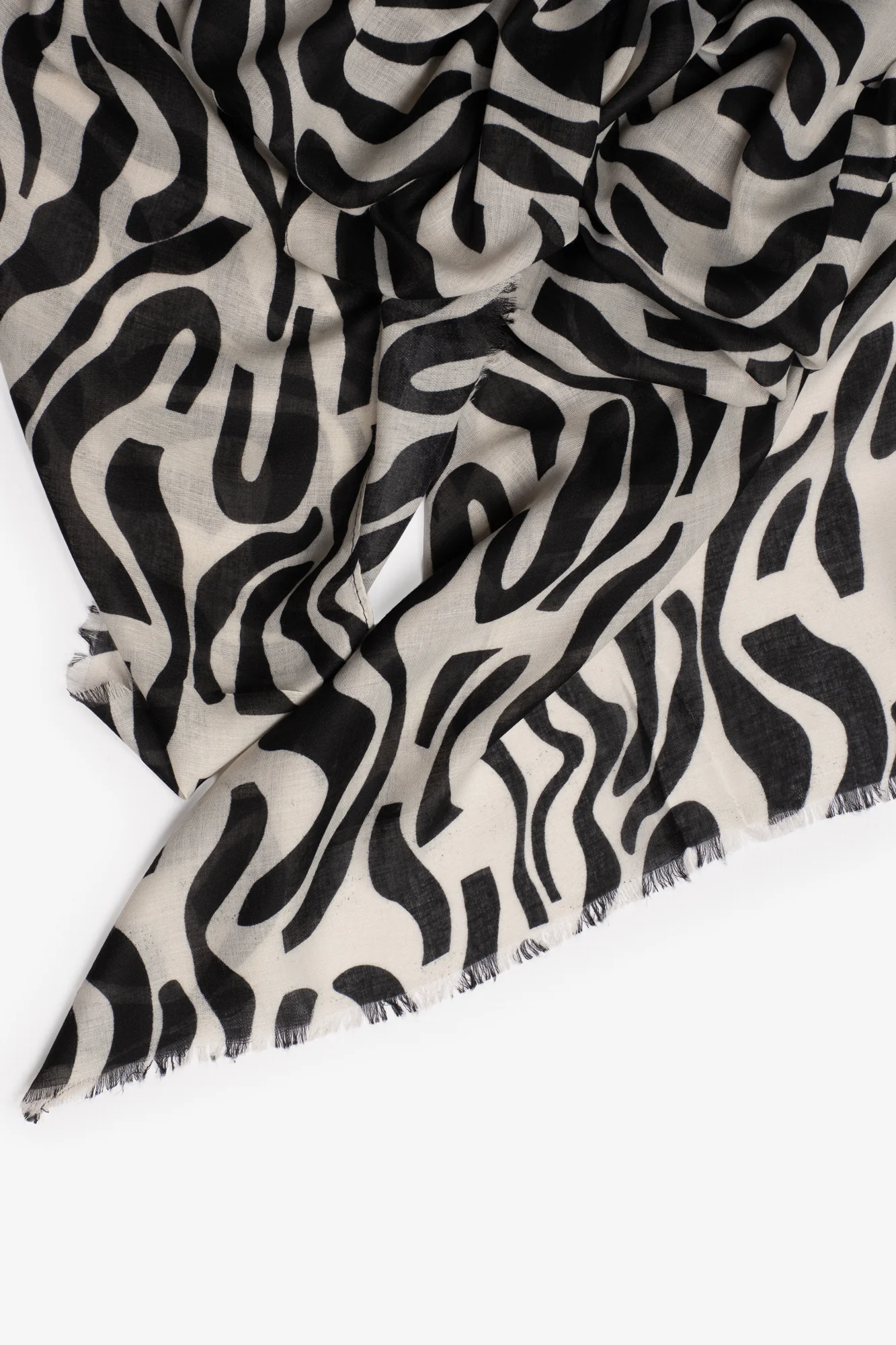 Voile Swirls and Waves - Image 4